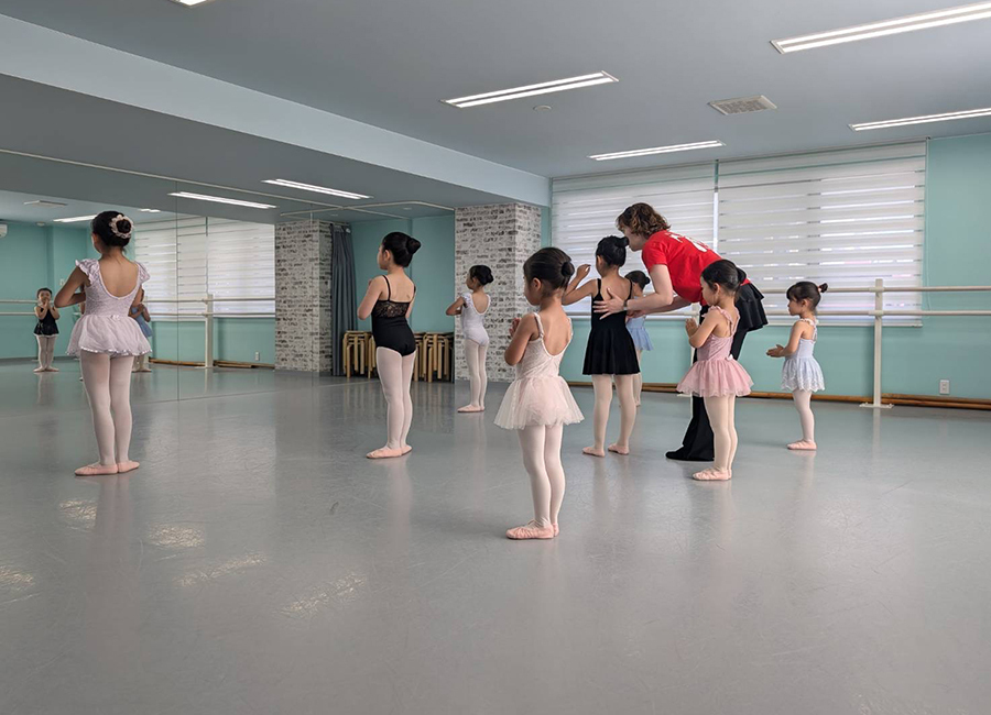久富淑子バレエ研究所｜札幌・小樽のバレエ教室